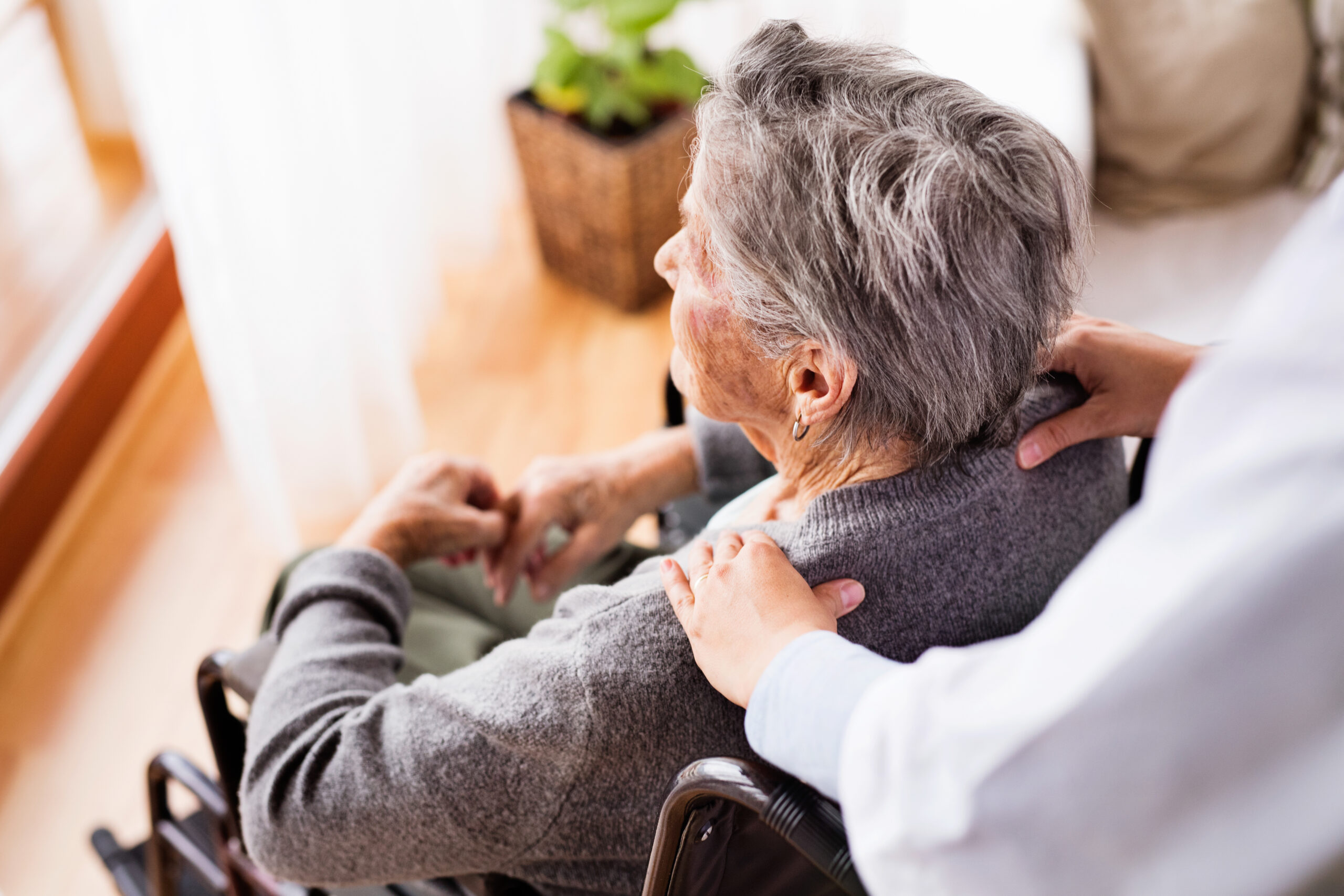 Top Benefits of Massage for Seniors: Mobility, Circulation, and Comfort